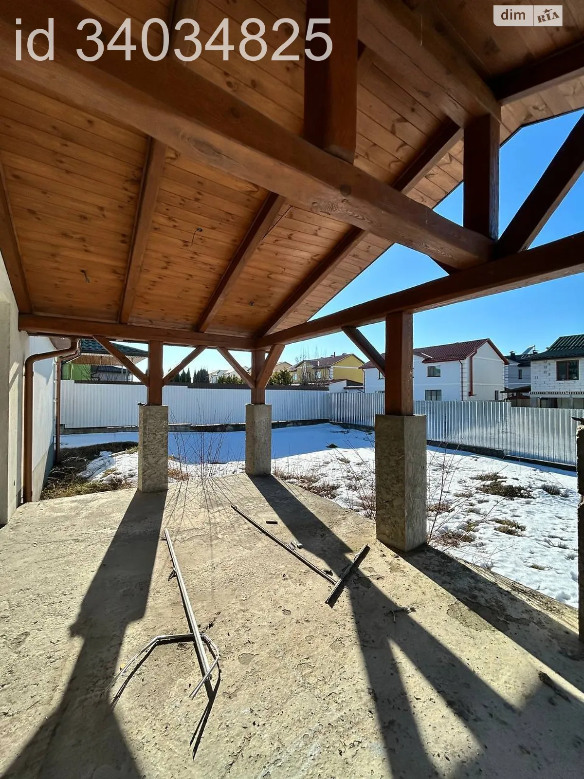 Продается дом на 2 этажа 228 кв. м с террасой, цена: 240000 $ - фото 1