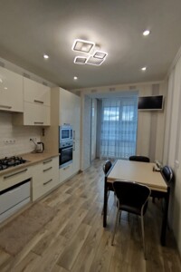 Продажа квартиры, Винница, р‑н. Военный городок, Антонова Олега (Карла Маркса) улица, дом 13Б/4