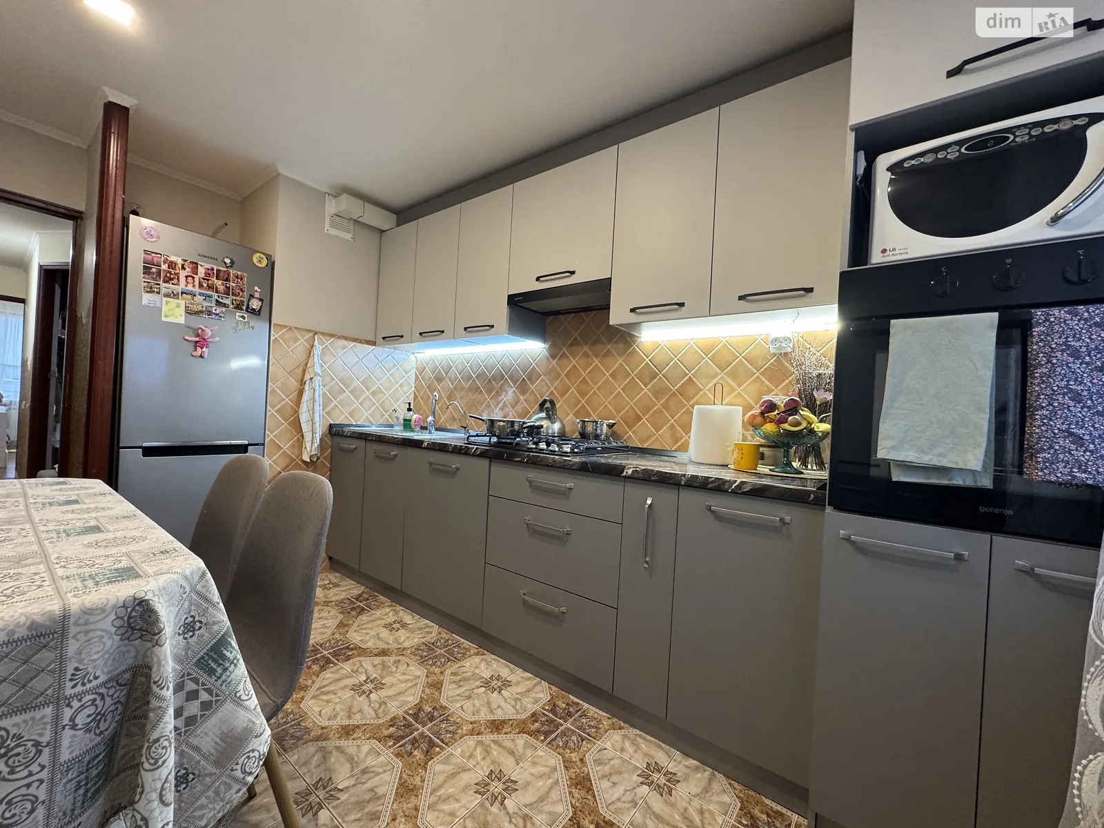 3-комнатная квартира 70 кв. м в Луцке, цена: 70000 $ - фото 1