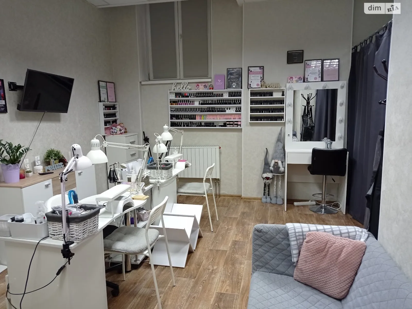 Сдается в аренду офис 25 кв. м в бизнес-центре, цена: 12000 грн - фото 1