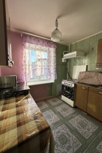 Продаж квартири, Вінницька, Гнівань (Тиврів), Промислова вулиця, буд. 12