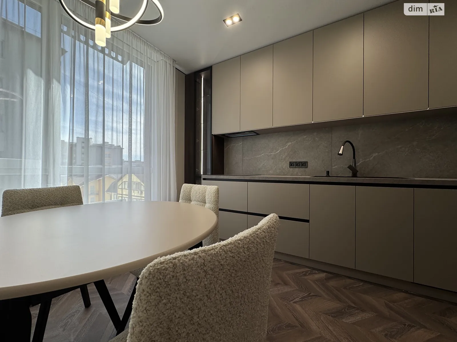 Продается 1-комнатная квартира 42.5 кв. м в Ивано-Франковске, ул. Вовчинецька, 223А - фото 1