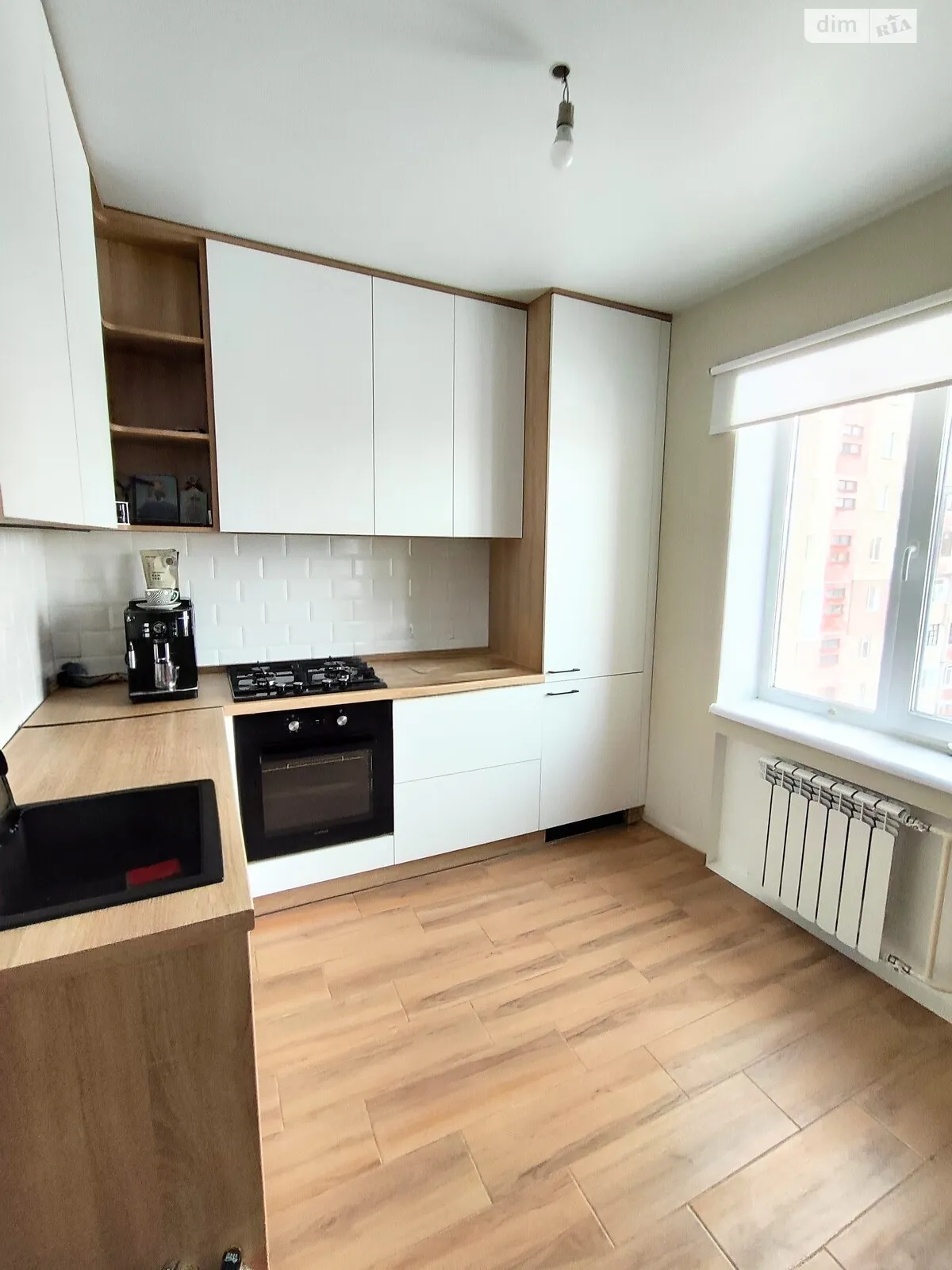 Продается 2-комнатная квартира 69.7 кв. м в Чернигове, ул. 1-й танковой бригады(Генерала Белова), 37/2 - фото 1