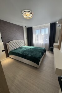 Продаж квартири, Тернопіль, р‑н. Оболоня, Білогірська вулиця, буд. 18