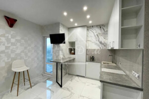 Долгосрочная аренда квартиры, Киев, р‑н. Жуляни, ст.м. Васильковская, Березовая улица, дом 43