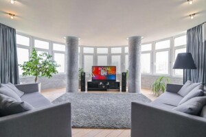 Продажа квартиры, Киев, р‑н. Солдатская Слободка, ст.м. Лукьяновская, Дмитриевская улица, дом 75