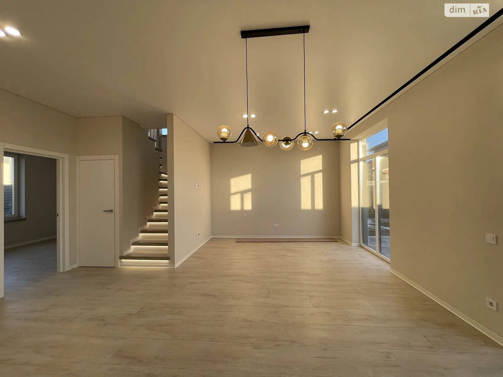 ул. Радужная Софиевская Борщаговка Львовский Маеток, цена: 162000 $ - фото 1