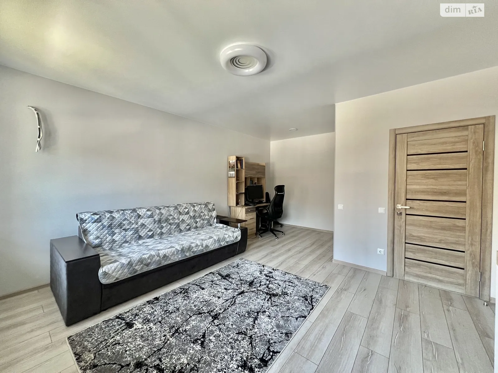 Продается 1-комнатная квартира 50.3 кв. м в, цена: 52000 $ - фото 1