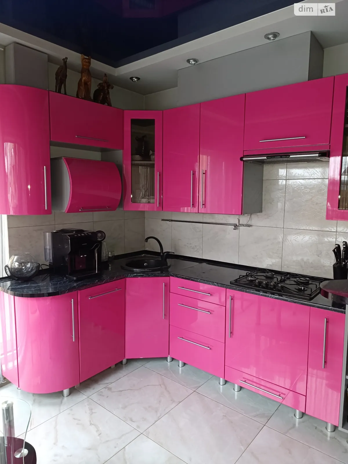 Сдается в аренду 2-комнатная квартира 170 кв. м в Черновцах, ул. Шевченко Тараса - фото 1