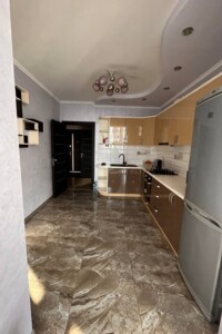 Долгосрочная аренда квартиры, Луцк, р‑н. Центр, Ровенская улица