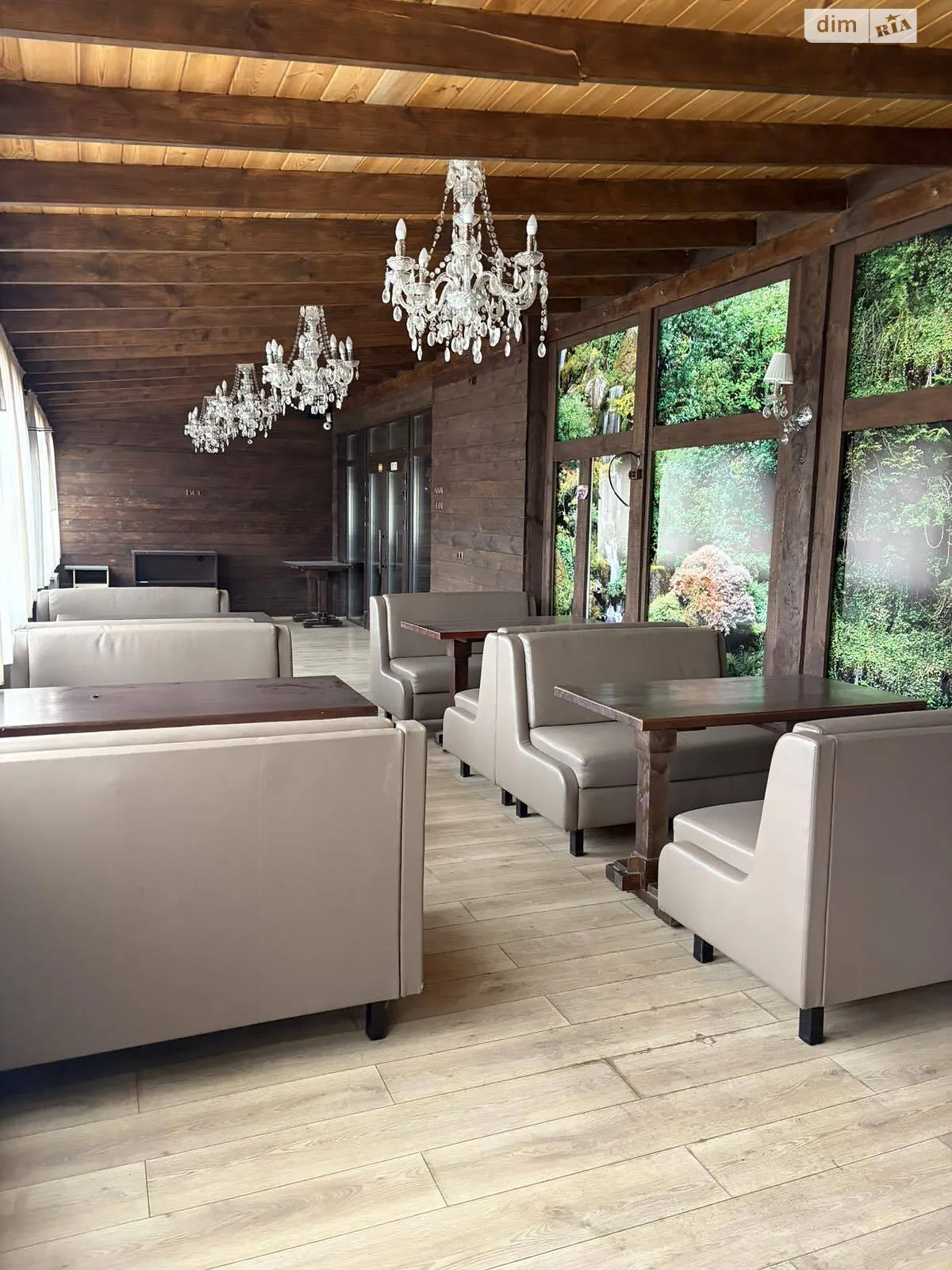 Продается объект сферы услуг 176.3 кв. м в 1-этажном здании, цена: 50000 $ - фото 1