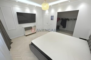 Продаж квартири, Київ, р‑н. Голосіївський, ст.м. Васильківська, Степана Рудницького (Академіка Вільямса) вулиця, буд. 3/7