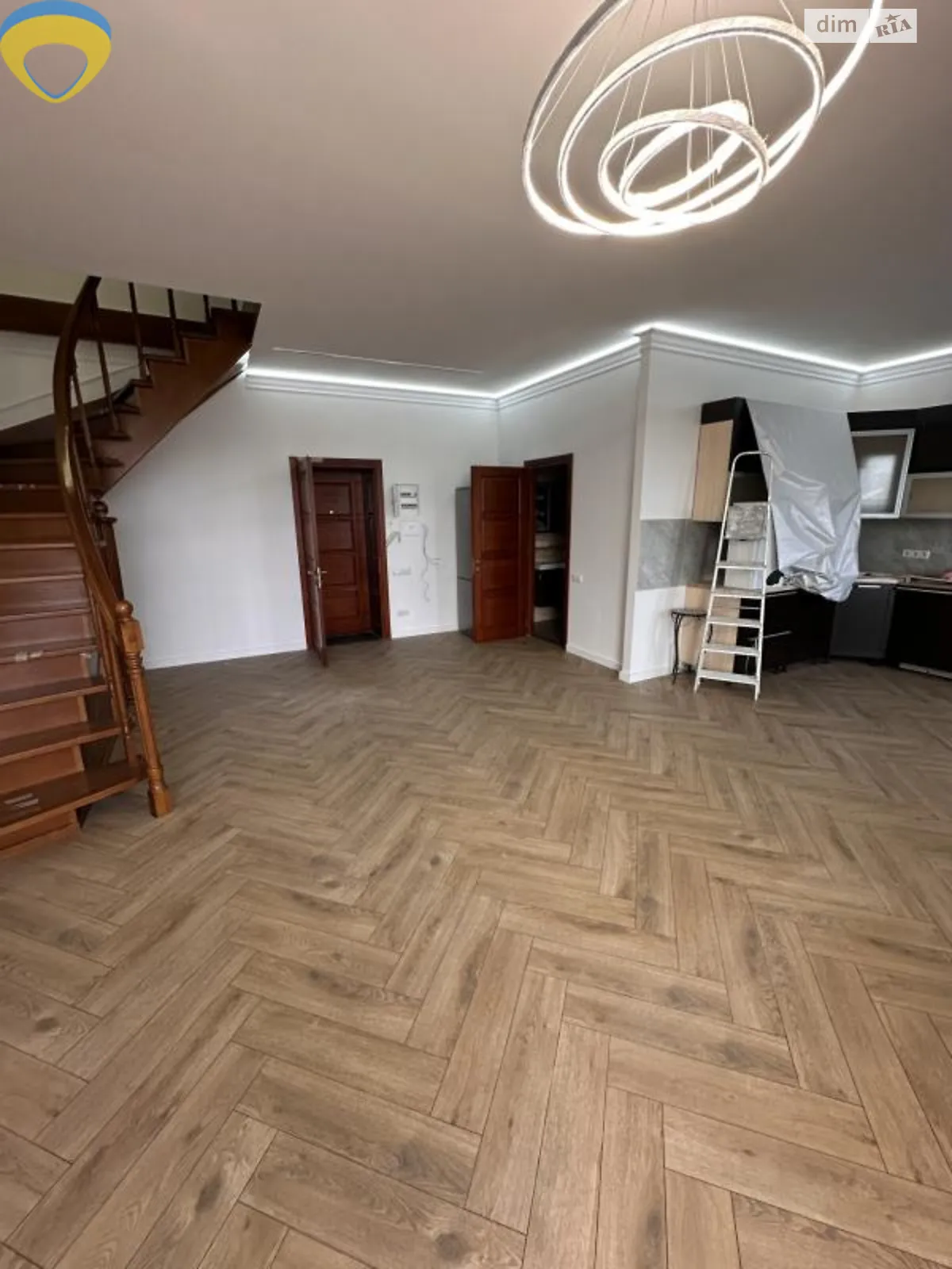 Продается 2-комнатная квартира 105.9 кв. м в Крыжановка, ул. вишневая, 1 - фото 1