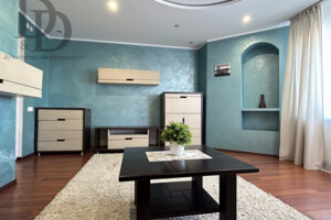 Продаж квартири, Київська, Святопетрівське, Теплична вулиця, буд. 38