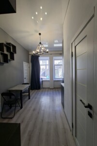 Продаж квартири, Одеса, р‑н. Приморський, Вознесенський провулок