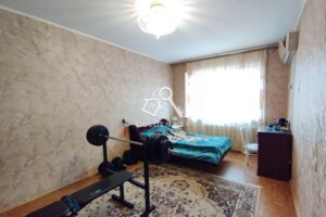 Продаж квартири, Дніпропетровська, Кривий Ріг, р‑н. Саксаганський, Олексія Різниченка (Співдружності) вулиця, буд. 102