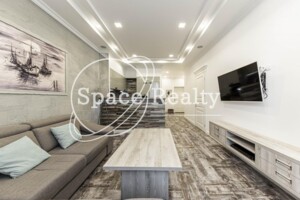 Долгосрочная аренда квартиры, Киев, р‑н. Черная Гора, ст.м. Зверинецкая(Дружбы народов), Андрея Верхогляда (Драгомирова) улица, дом 15