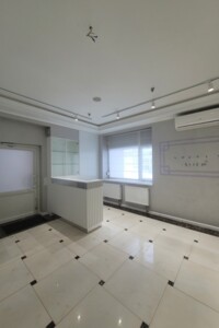 Долгосрочная аренда коммерческого помещения, Львов, р‑н. Голоско, Черновола Вячеслава проспект