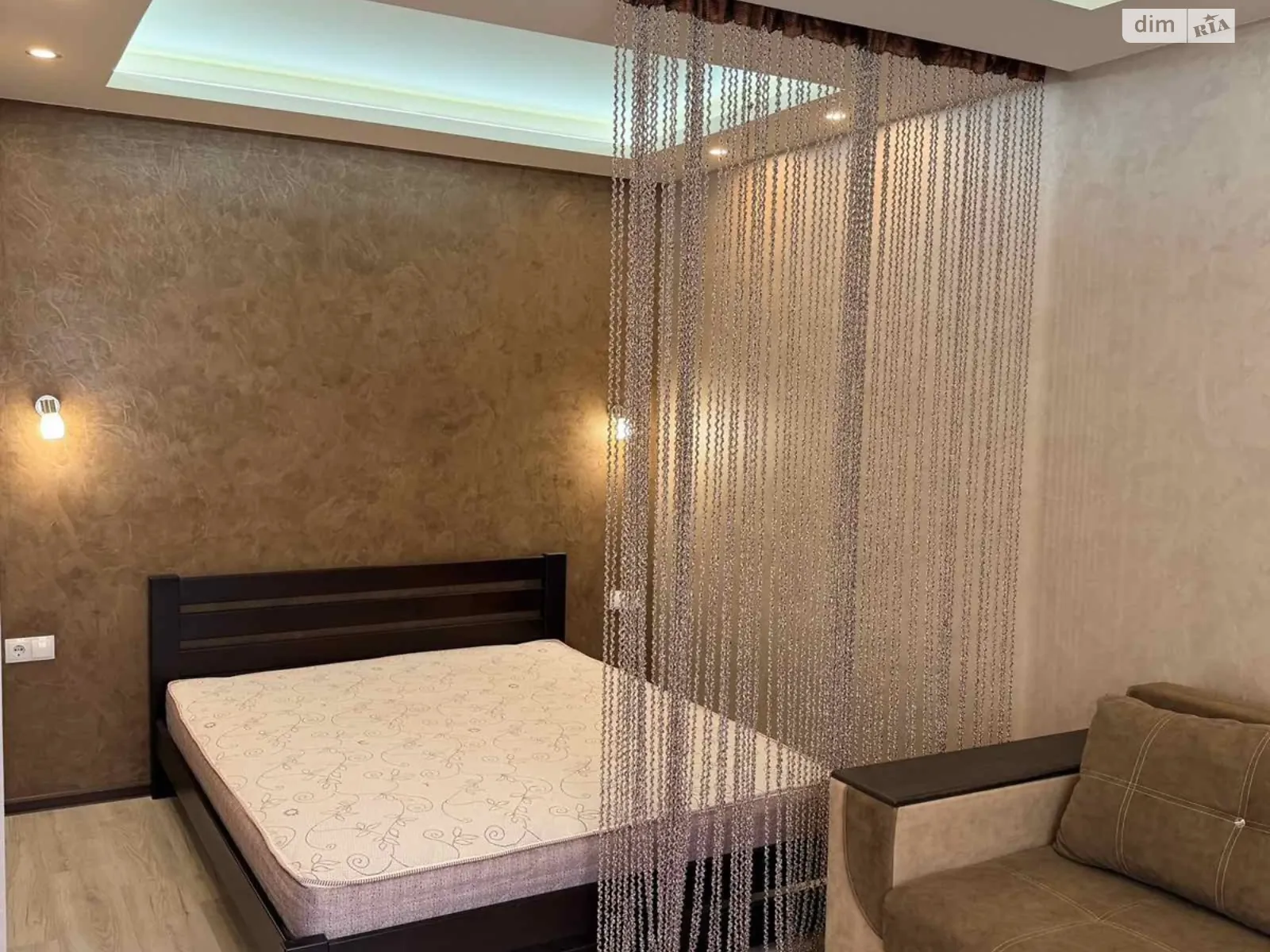 Продается 1-комнатная квартира 35.9 кв. м в Харькове, цена: 35000 € - фото 1