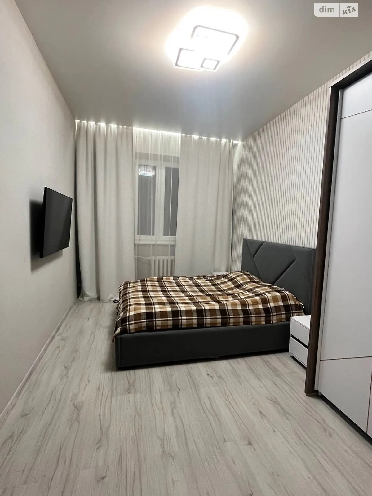 2-комнатная квартира 58.4 кв. м в Запорожье, ул. Победы - фото 1