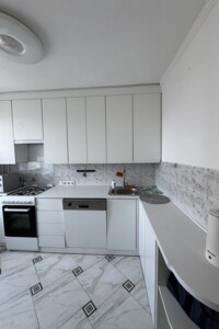 Продаж квартири, Львів, Наукова вулиця, буд. 55