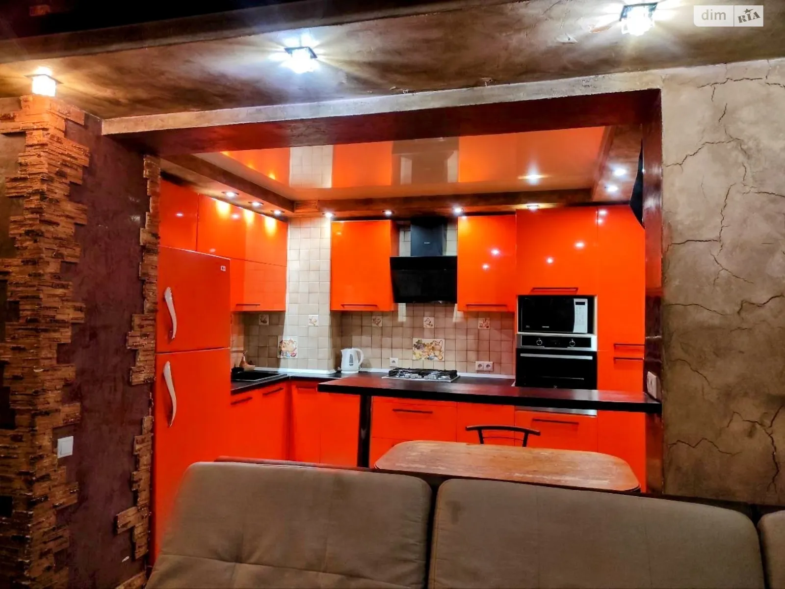 Сдается в аренду 3-комнатная квартира 66 кв. м в Днепре, просп. Героев - фото 1