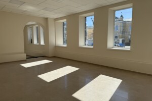 Довгострокова оренда комерційного приміщення, Вінниця, р‑н. Центр, Соборна вулиця