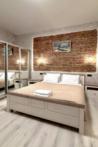 Сниму квартиру посуточно в Украине