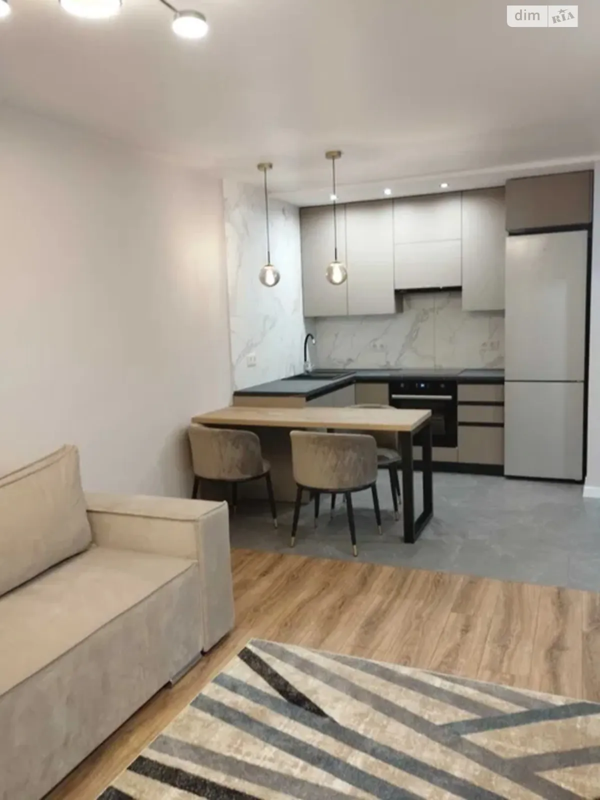 1-комнатная квартира 58 кв. м в Тернополе, ул. Киевская, 9Г - фото 1