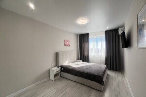 Долгосрочная аренда квартиры, Ровно, р‑н. Южный, Студенческая улица