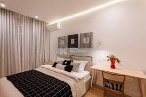 Продажа квартиры, Киев, р‑н. Шулявка, ст.м. Лукьяновская, Дегтяревская улица, дом 17 корпус 1