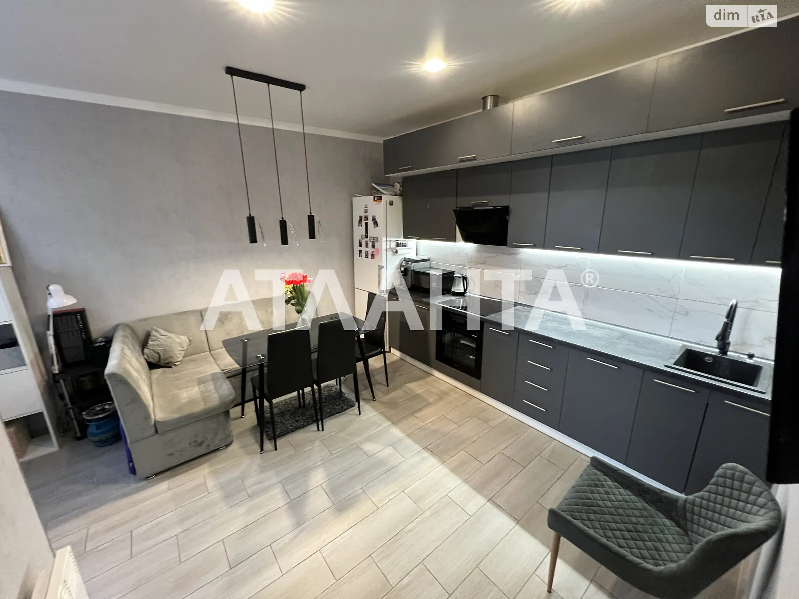 Продается 1-комнатная квартира 45.6 кв. м в Чабанах, ул. Покровская(Кирова) - фото 1