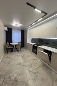 Продажа квартиры, Тернополь, р‑н. Центр, Белогорская улица, дом 23