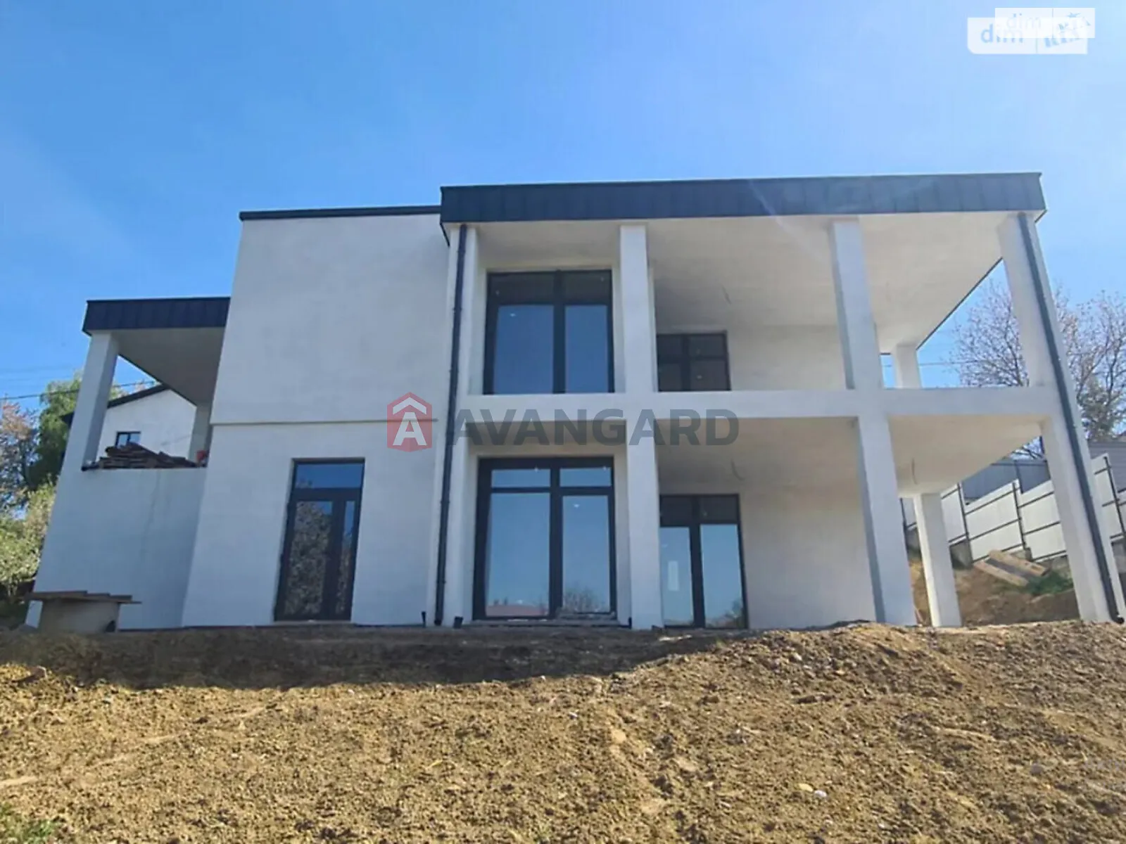 Продається будинок 2 поверховий 160 кв. м з терасою, цена: 104000 $ - фото 1