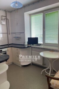 Продажа квартиры, Одесская, Фонтанка (Одесса), Центральная улица