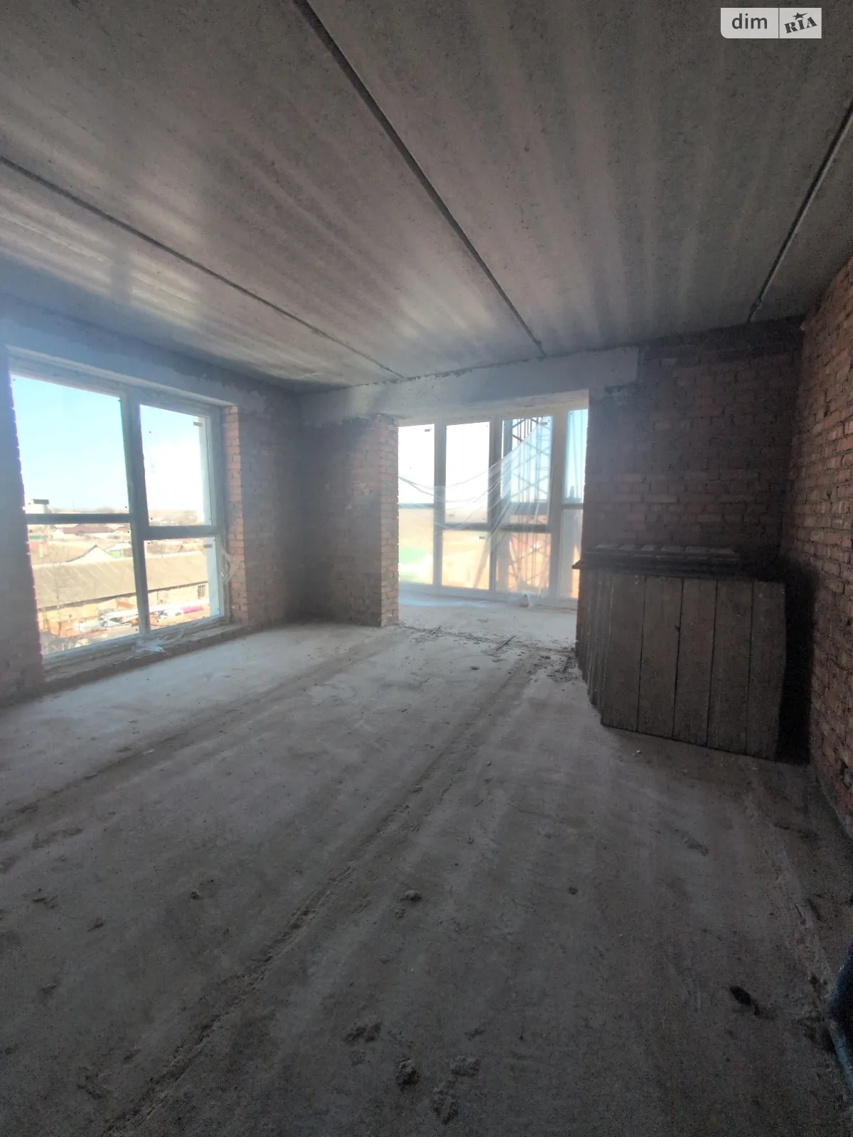 Продается 1-комнатная квартира 81 кв. м в Теофиполе, цена: 34000 $ - фото 1