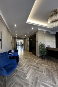 Продаж квартири, Одеса, р‑н. Приморський, Карантинна вулиця, буд. 22