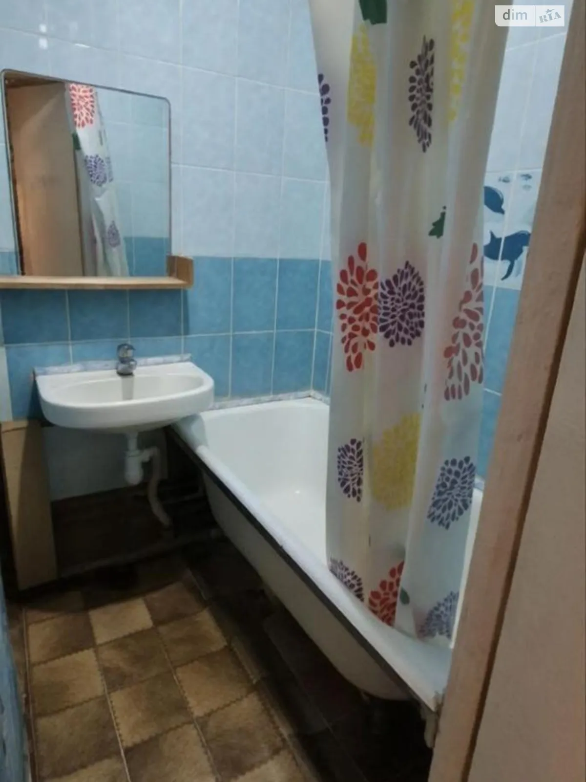 просп. Тракторобудівників, 130В 606-ий мікрорайон Харків - фото 2