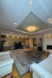 Продаж квартири, Львів, р‑н. Південний, Кульчицької вулиця, буд. 16Г, кв. 9