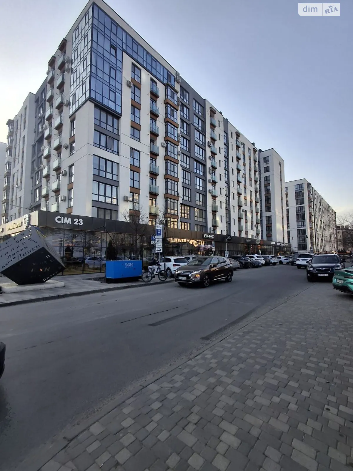 Продается 2-комнатная квартира 66.7 кв. м в Ивано-Франковске, ул. Гетьмана Ивана Мазепы, 164 корпус 1 - фото 1