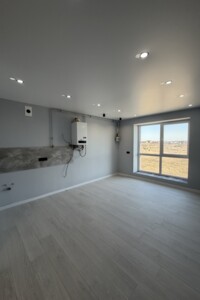 Продаж квартири, Рівне, р‑н. Південний, Студентська вулиця, буд. 24