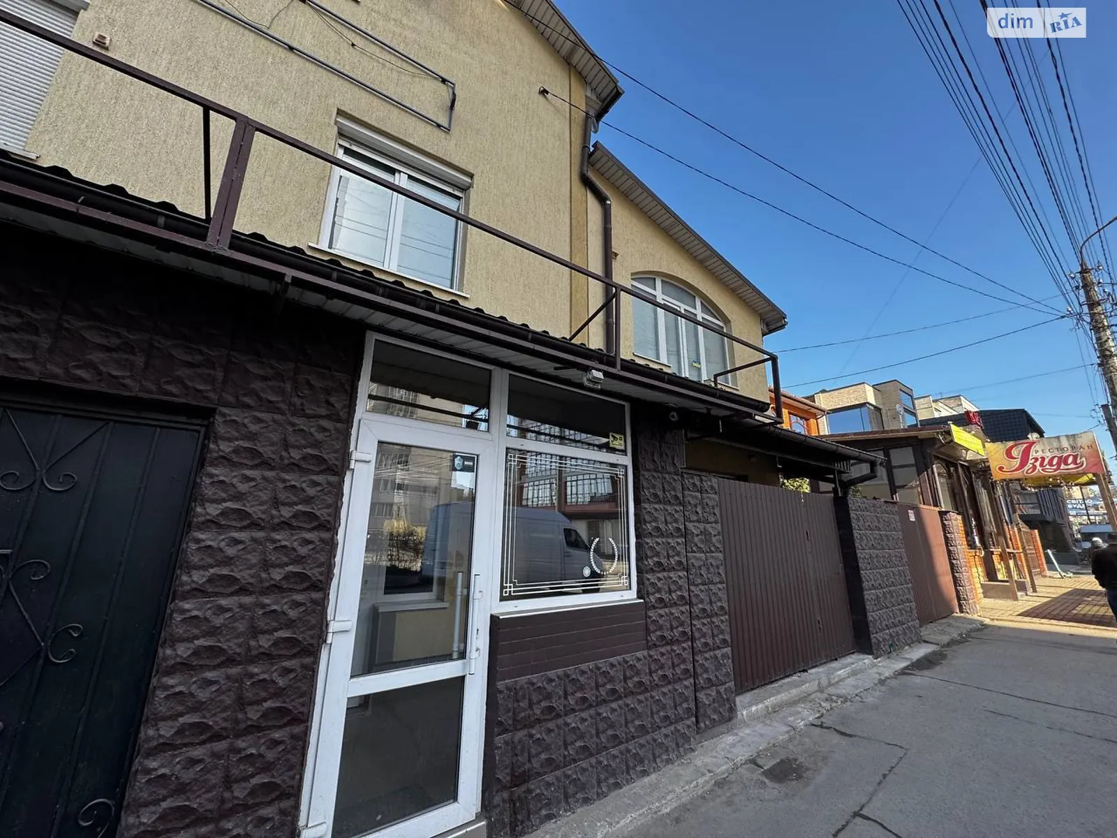 Сдается в аренду офис 28 кв. м в бизнес-центре, цена: 12000 грн - фото 1