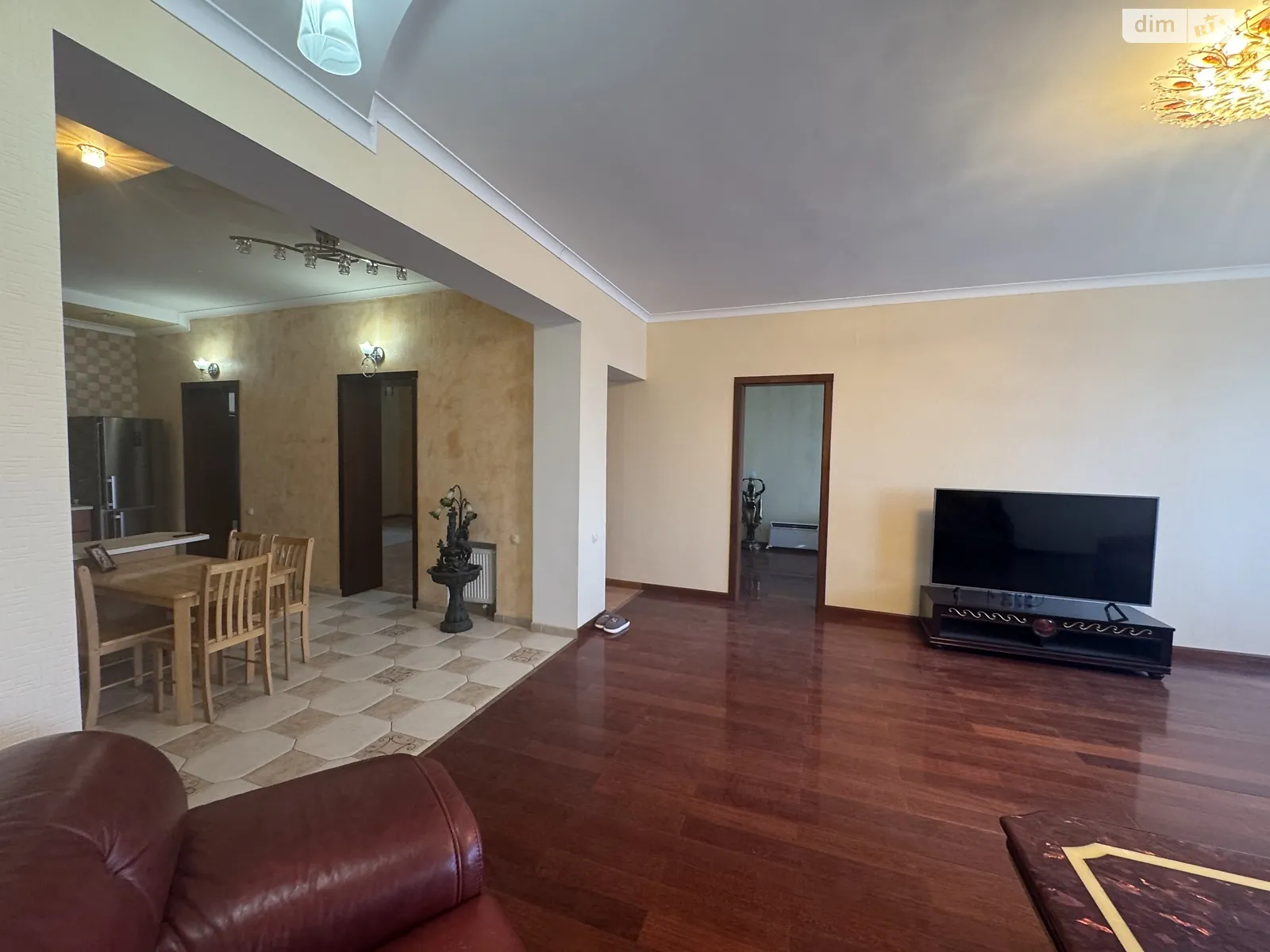 Сдается в аренду 1-комнатная квартира 100 кв. м в Хмельницком, ул. Проскуровская, 45 - фото 1