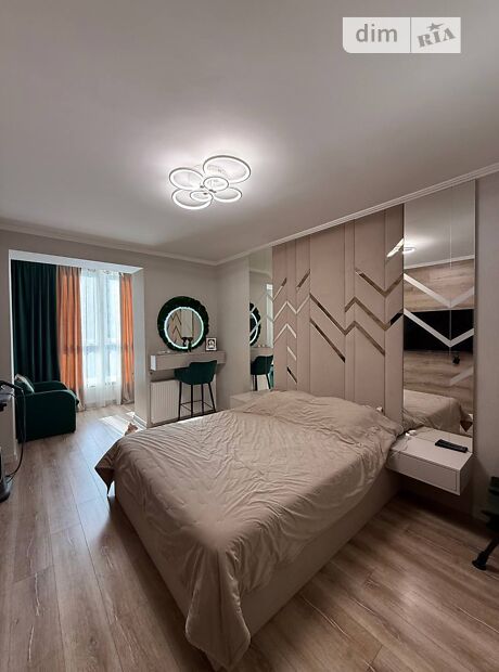 Івано-Франківськ, Бам, вул. Довженка О., 37