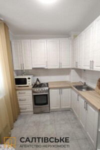 Продажа квартиры, Харьков, р‑н. Салтовка, Тракторостроителей проспект, дом 87