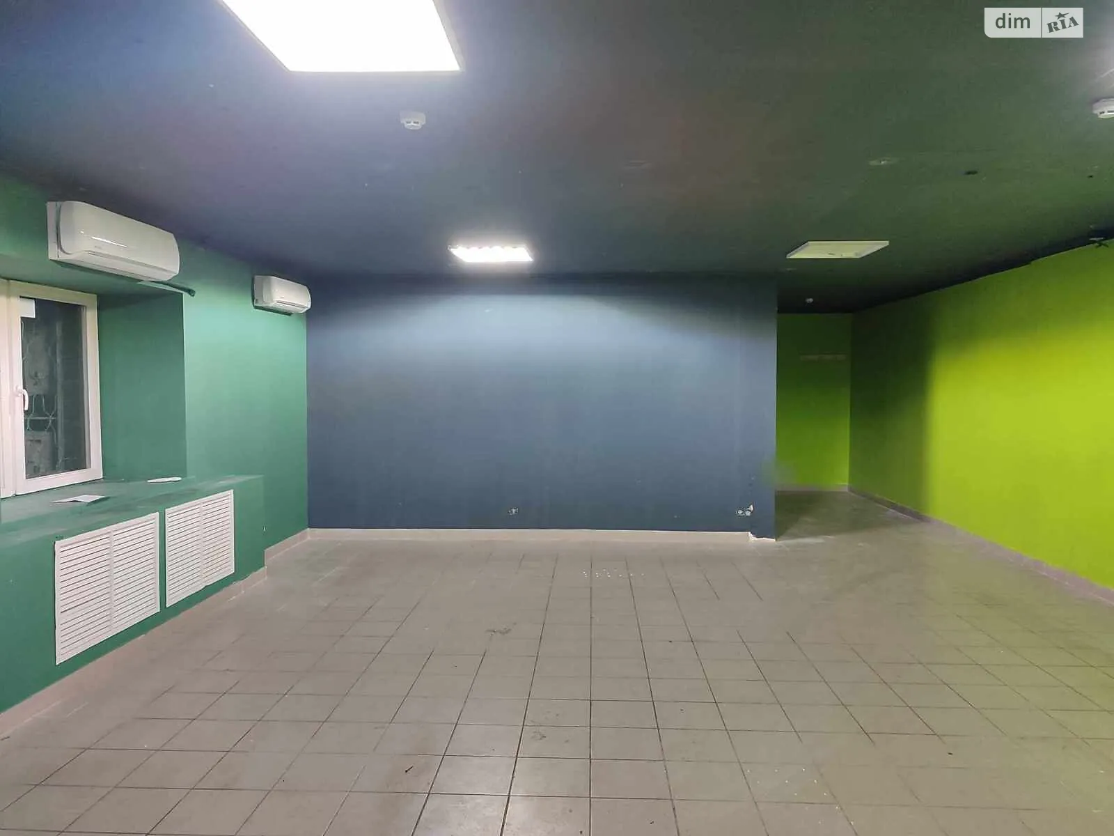 Здається в оренду приміщення вільного призначення 59.1 кв. м в 25-поверховій будівлі, цена: 500 $ - фото 1