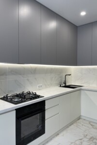 Продажа квартиры, Хмельницкий, р‑н. Озёрный, Кармелюка улица, дом 3/3