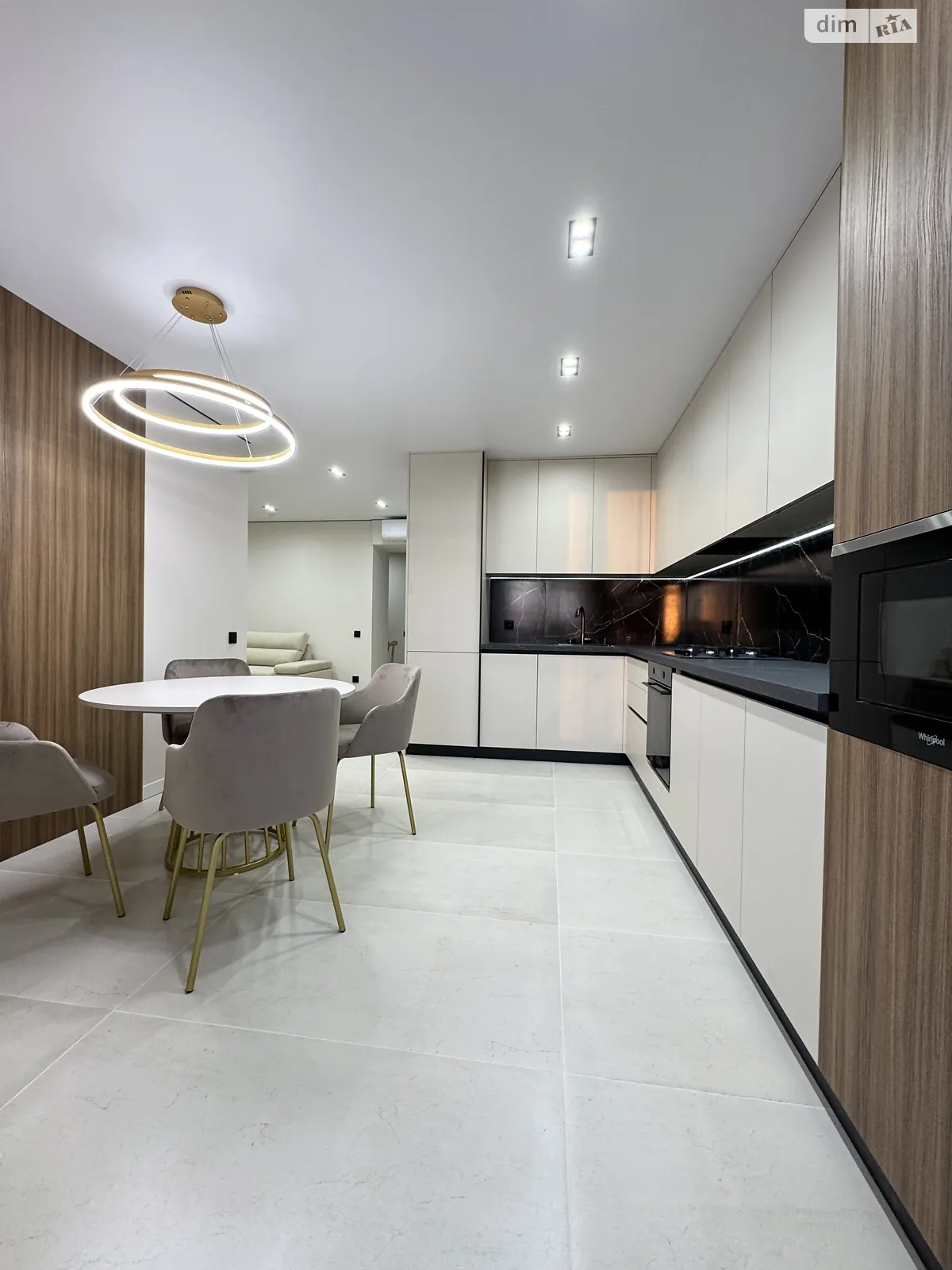 3-кімнатна квартира 83 кв. м у Тернополі, цена: 95000 $ - фото 1