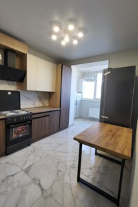 Довгострокова оренда квартири, Вінницька, Стрижавка, Київська вулиця, буд. 224/5