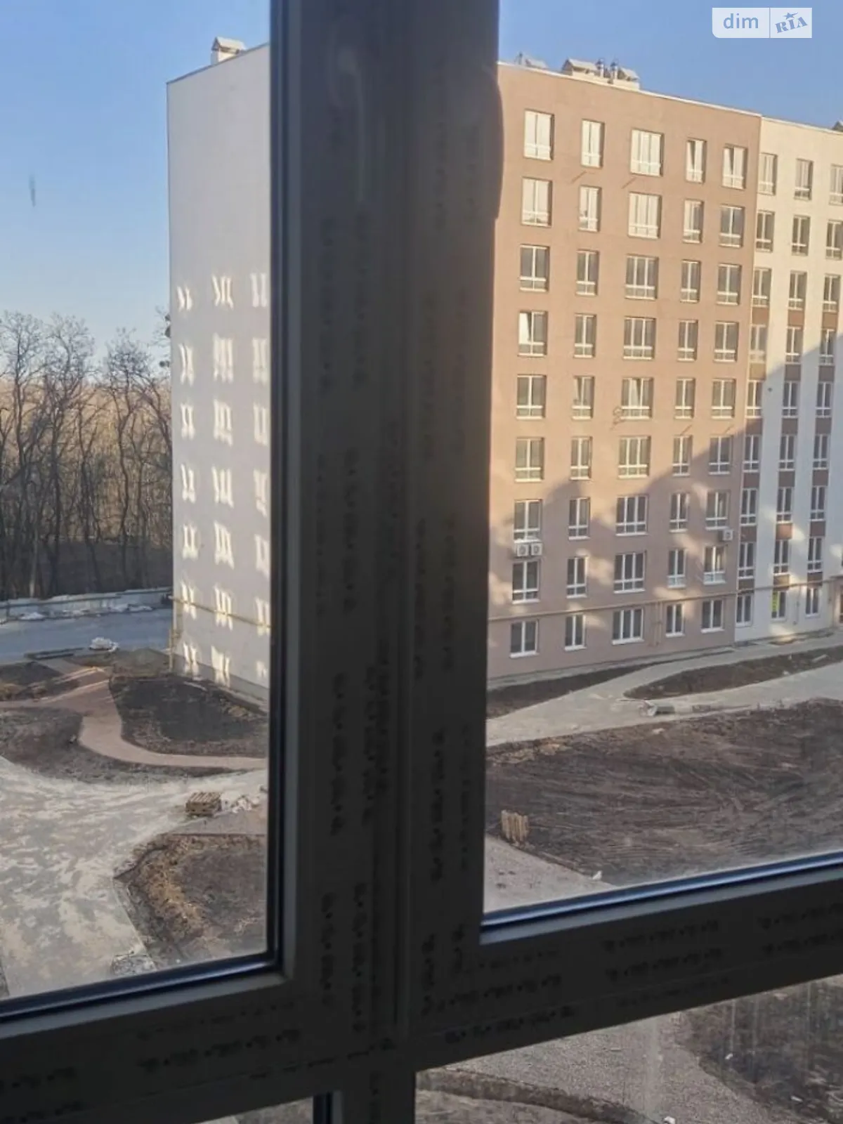 Продается 1-комнатная квартира 36 кв. м в Буче, ул. Князя Владимира Великого - фото 1